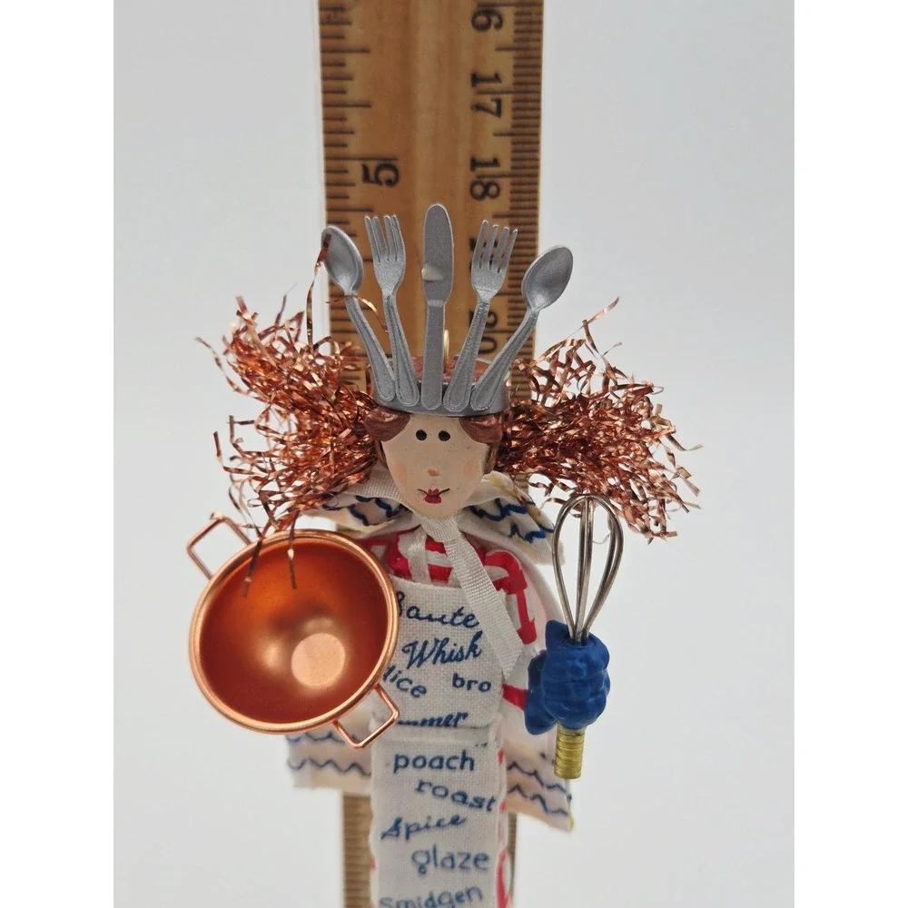 2004 Hallmark Keepsake The Queen of Cuisine Ornament Chef Whimsical Kitchen